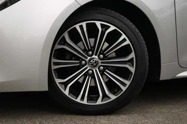 Toyota Corolla (2019) thumbnail 3