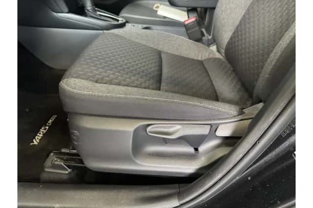 Toyota Yaris Cross (2026) thumbnail 5