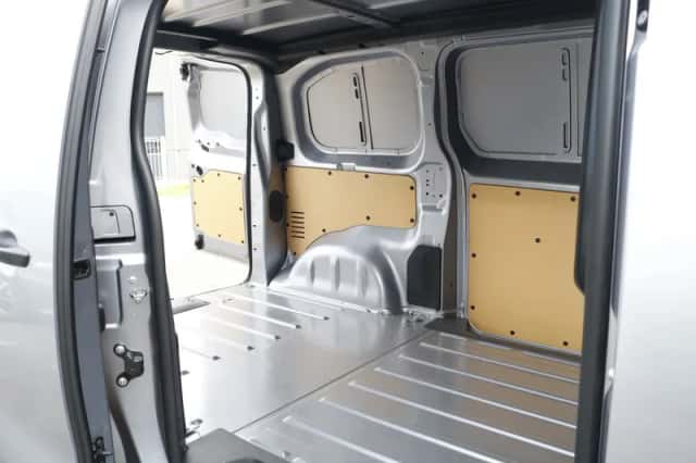 Toyota Proace (2025) thumbnail 4