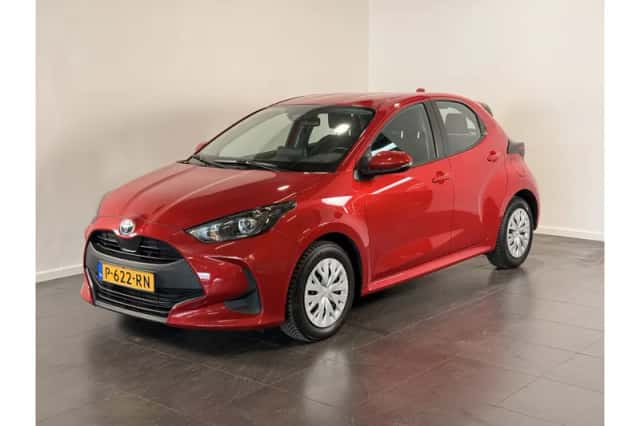 Toyota Yaris (2022) thumbnail 1