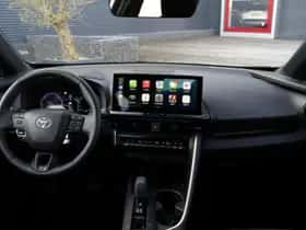 Toyota C-HR (2024) thumbnail 23