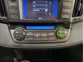 Toyota RAV4 (2014) thumbnail 17