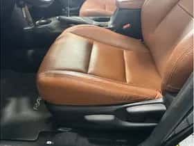 Toyota RAV4 (2014) thumbnail 9