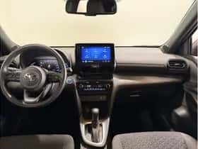 Toyota Yaris Cross (2022) thumbnail 2