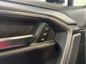 Toyota RAV4 (2024) thumbnail 11