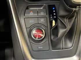 Toyota RAV4 (2024) thumbnail 25