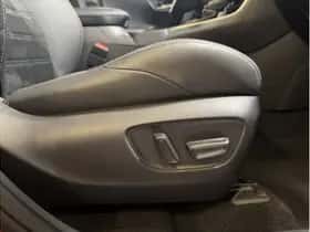 Toyota RAV4 (2024) thumbnail 30