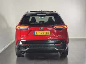 Toyota RAV4 (2024) thumbnail 7