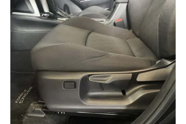 Toyota Corolla (2025) thumbnail 6