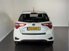 Toyota Yaris (2017) thumbnail 7