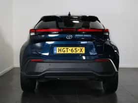 Toyota C-HR (2025) thumbnail 3