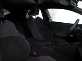 Toyota C-HR (2025) thumbnail 9