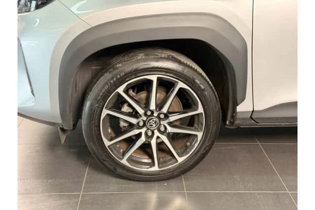 Toyota Yaris Cross (2024) thumbnail 6