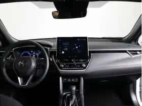 Toyota Corolla (2025) thumbnail 2