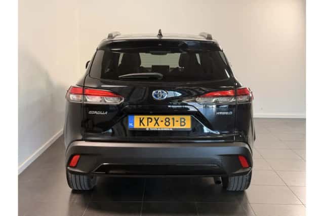 Toyota Corolla Cross (2023) thumbnail 5