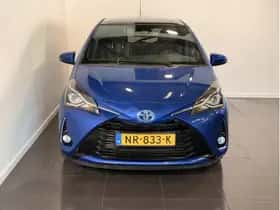 Toyota Yaris (2017) thumbnail 4