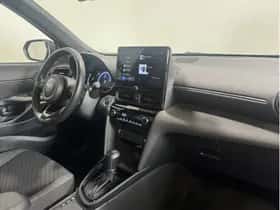 Toyota Yaris Cross (2025) thumbnail 4
