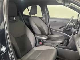 Toyota Yaris Cross (2025) thumbnail 6