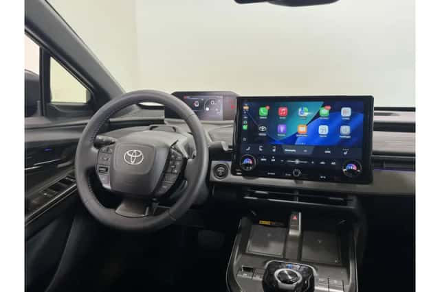 Toyota C-HR+ (2026) thumbnail 5