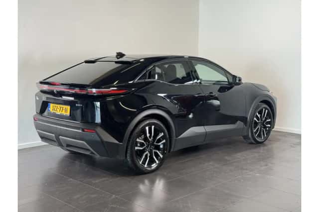 Toyota C-HR+ (2026) thumbnail 6