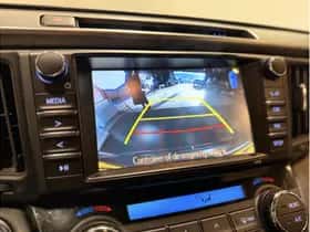 Toyota RAV4 (2018) thumbnail 15