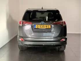 Toyota RAV4 (2018) thumbnail 5