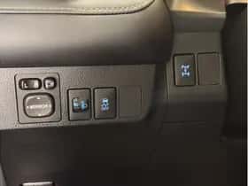 Toyota RAV4 (2013) thumbnail 11