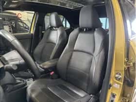 Toyota Yaris Cross (2021) thumbnail 4