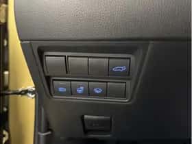 Toyota Yaris Cross (2021) thumbnail 10