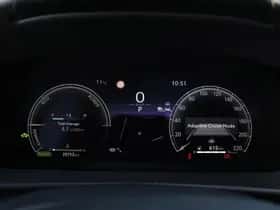 Toyota C-HR (2024) thumbnail 17