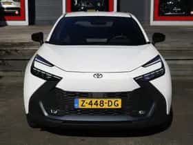 Toyota C-HR (2024) thumbnail 5