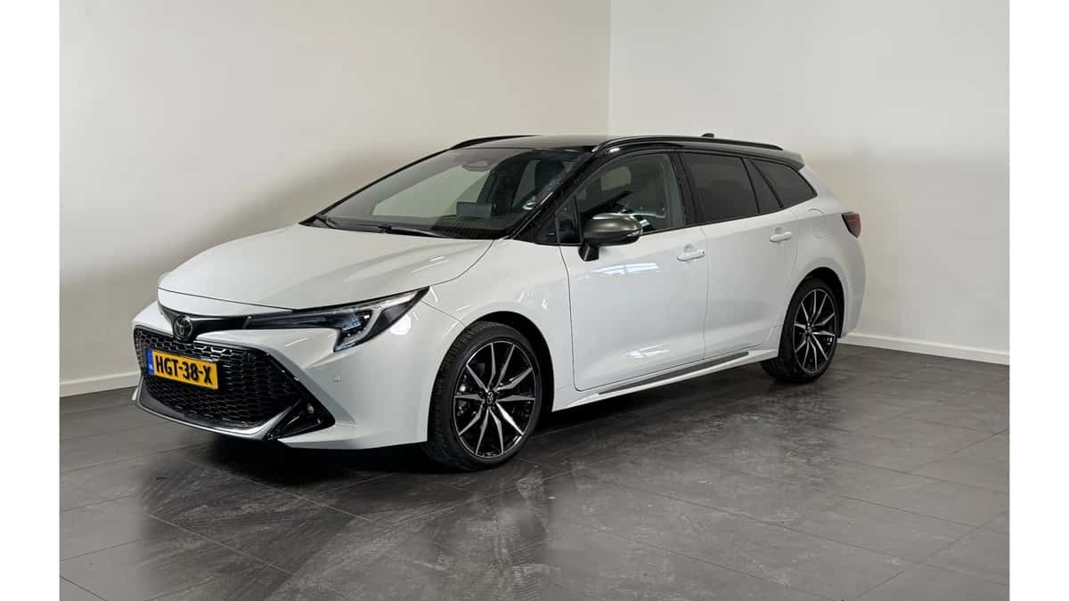 Toyota Corolla (2025) — foto 1