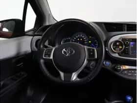 Toyota Yaris (2014) thumbnail 14