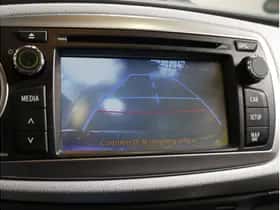 Toyota Yaris (2014) thumbnail 20