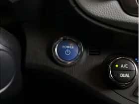 Toyota Yaris (2014) thumbnail 22