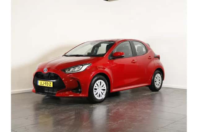 Toyota Yaris (2023) thumbnail 1