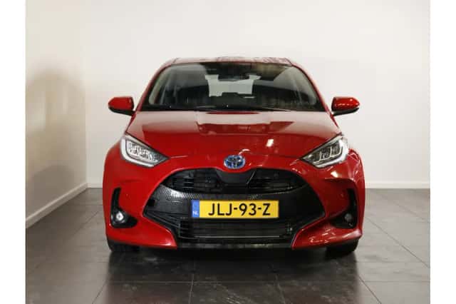 Toyota Yaris (2023) thumbnail 5