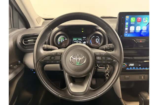 Toyota Yaris Cross (2022) thumbnail 4