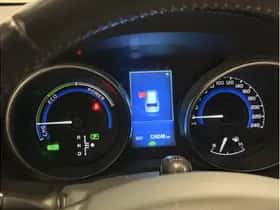 Toyota Auris (2016) thumbnail 8