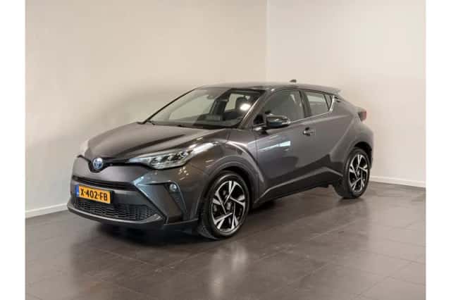 Toyota C-HR (2023) thumbnail 1