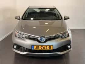 Toyota Auris (2016) thumbnail 4