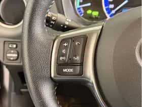 Toyota Yaris (2014) thumbnail 13