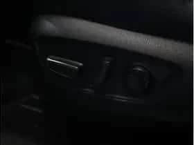 Toyota RAV4 (2020) thumbnail 11