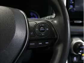 Toyota RAV4 (2020) thumbnail 15