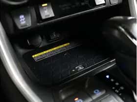 Toyota RAV4 (2020) thumbnail 20