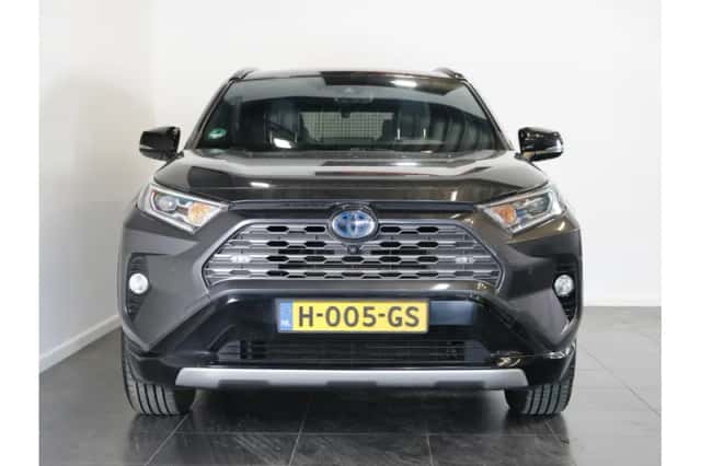 Toyota RAV4 (2020) thumbnail 4