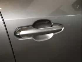 Toyota RAV4 (2020) thumbnail 7