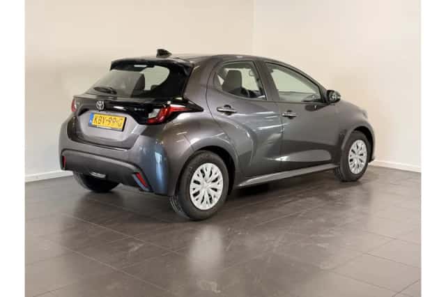 Toyota Yaris (2026) thumbnail 4