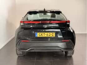Toyota C-HR (2024) thumbnail 5