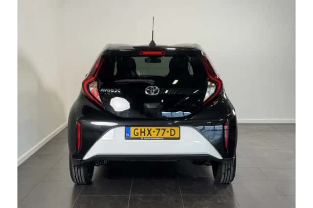 Toyota Aygo X (2024) thumbnail 6